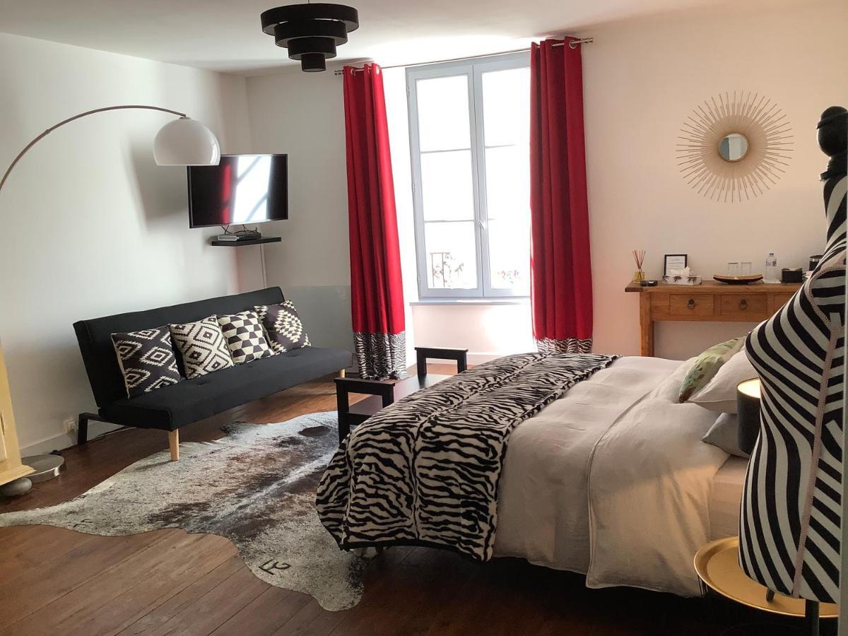 Les Halles Chambre D'Hotes Verteuil-sur-Charente Buitenkant foto