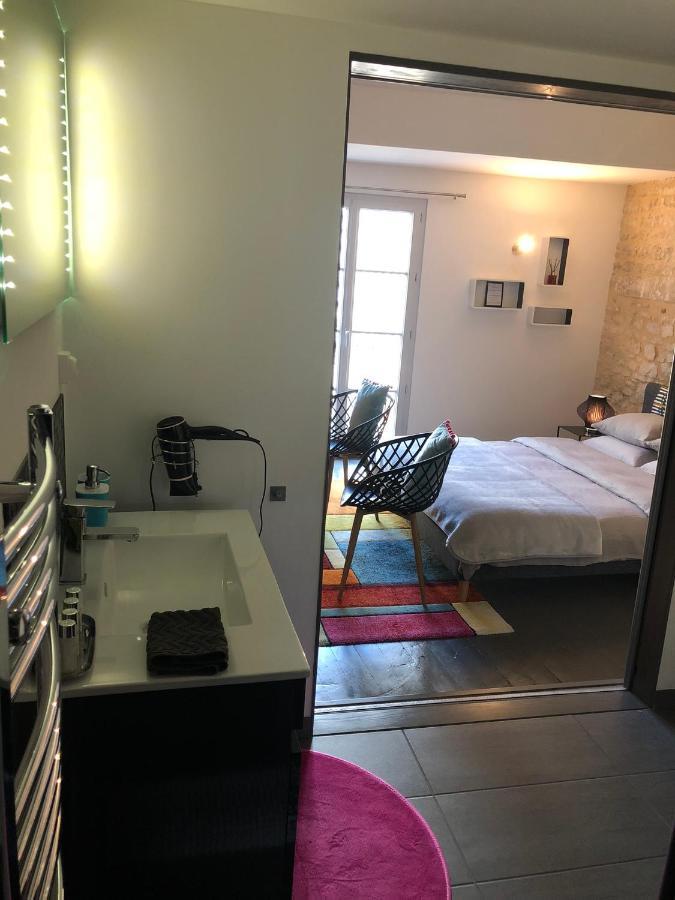 Les Halles Chambre D'Hotes Verteuil-sur-Charente Buitenkant foto