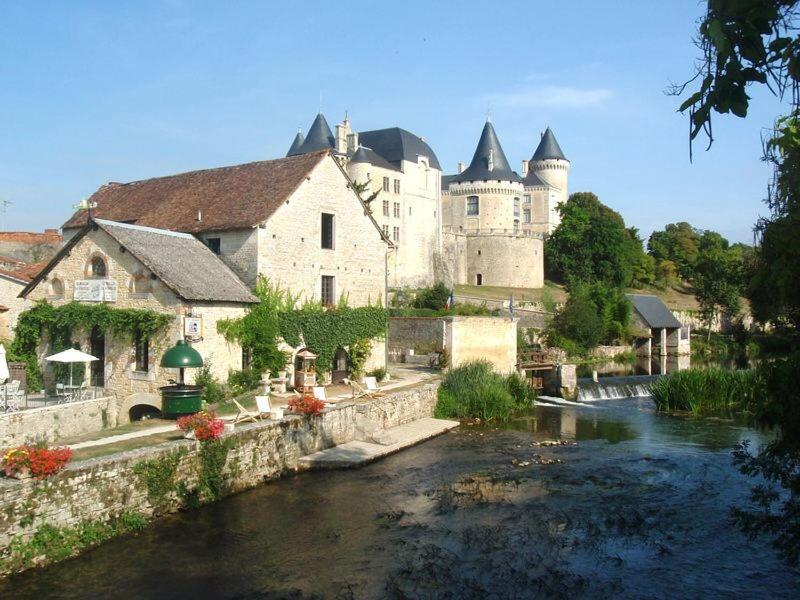 Les Halles Chambre D'Hotes Verteuil-sur-Charente Buitenkant foto